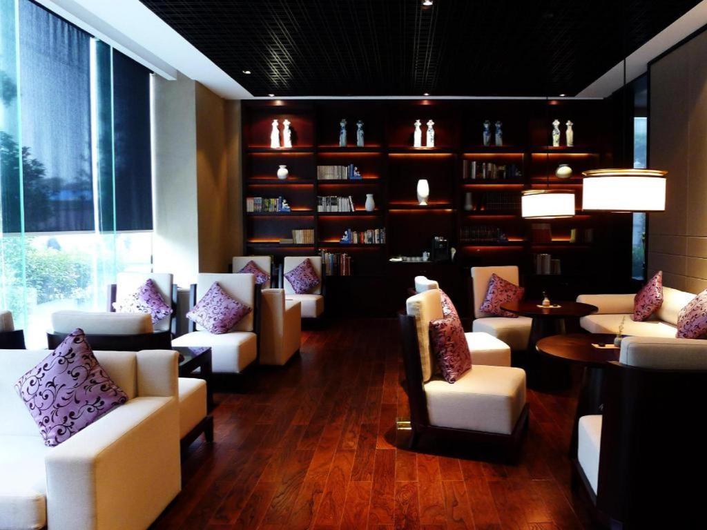 Ssaw Boutique Hotel Hangzhou Xiaoshan City Center Exterior photo
